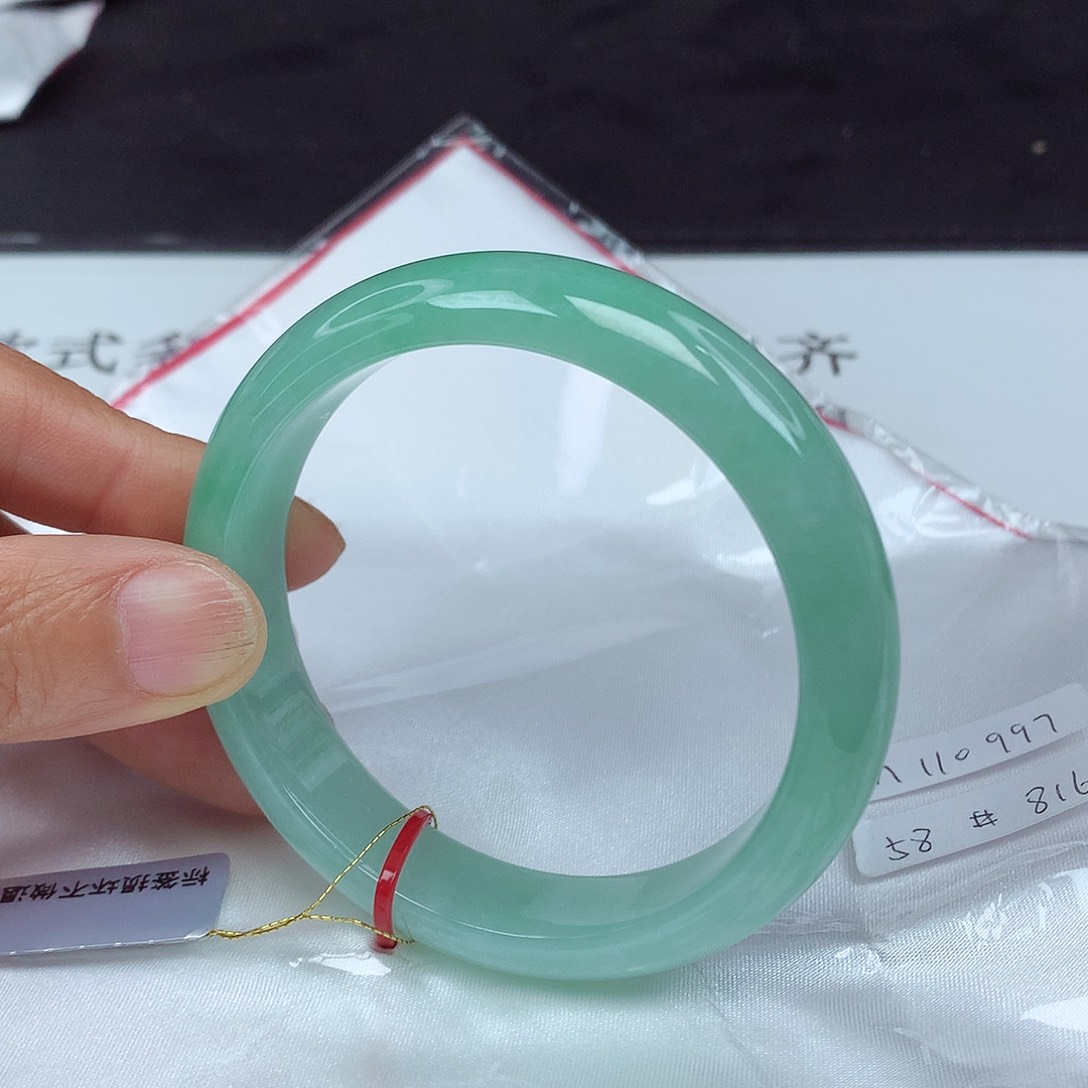 翡翠手镯未镶嵌58圈0997