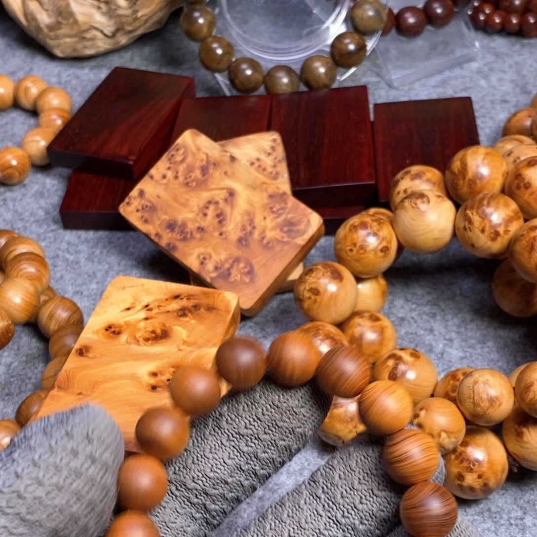 柏木（崖柏）?**女