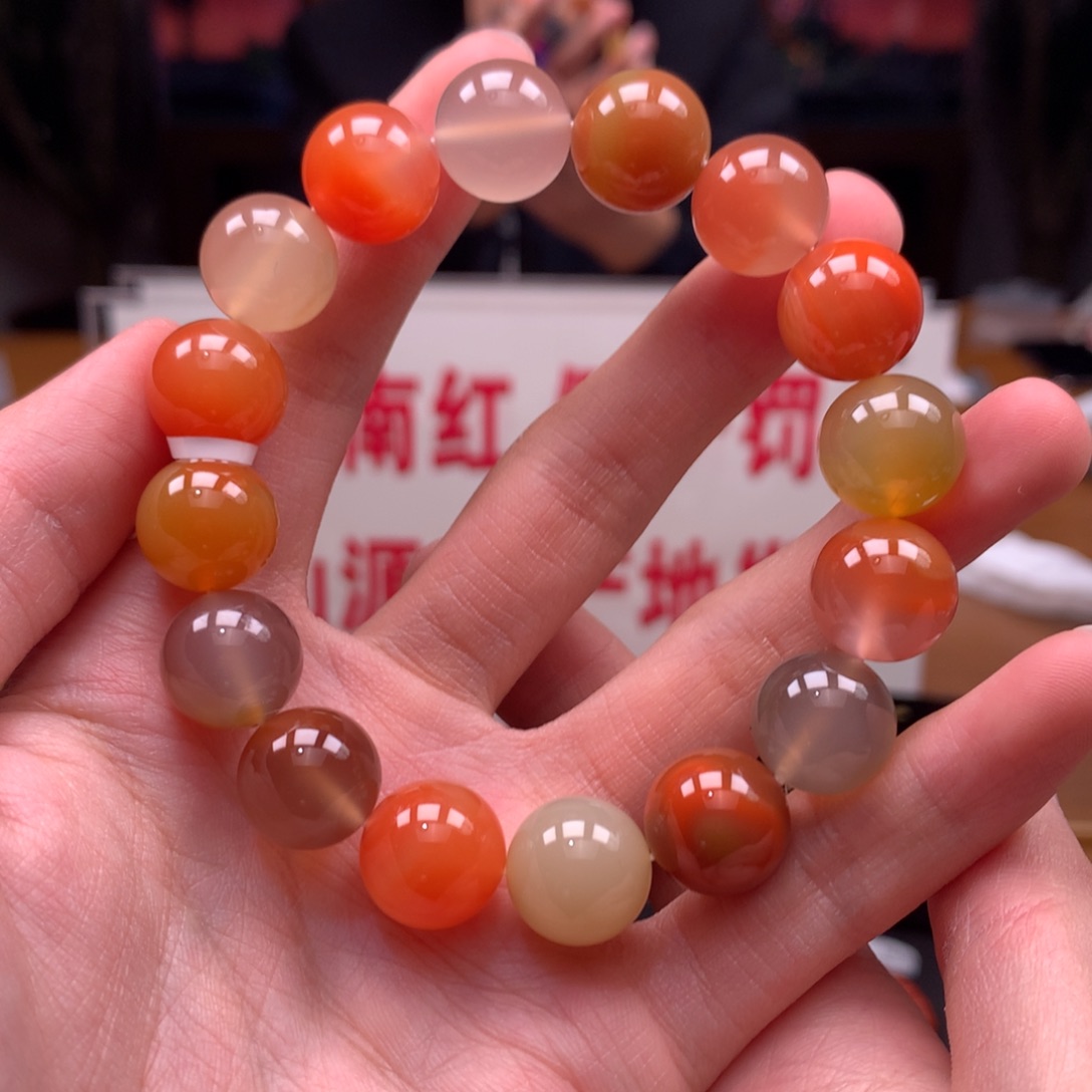 南红玛瑙手串未镶嵌多宝13+
