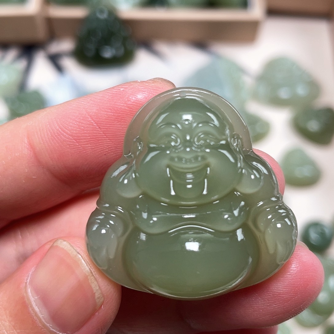 和田玉未镶嵌吊坠(不含链)王*玲捡漏35