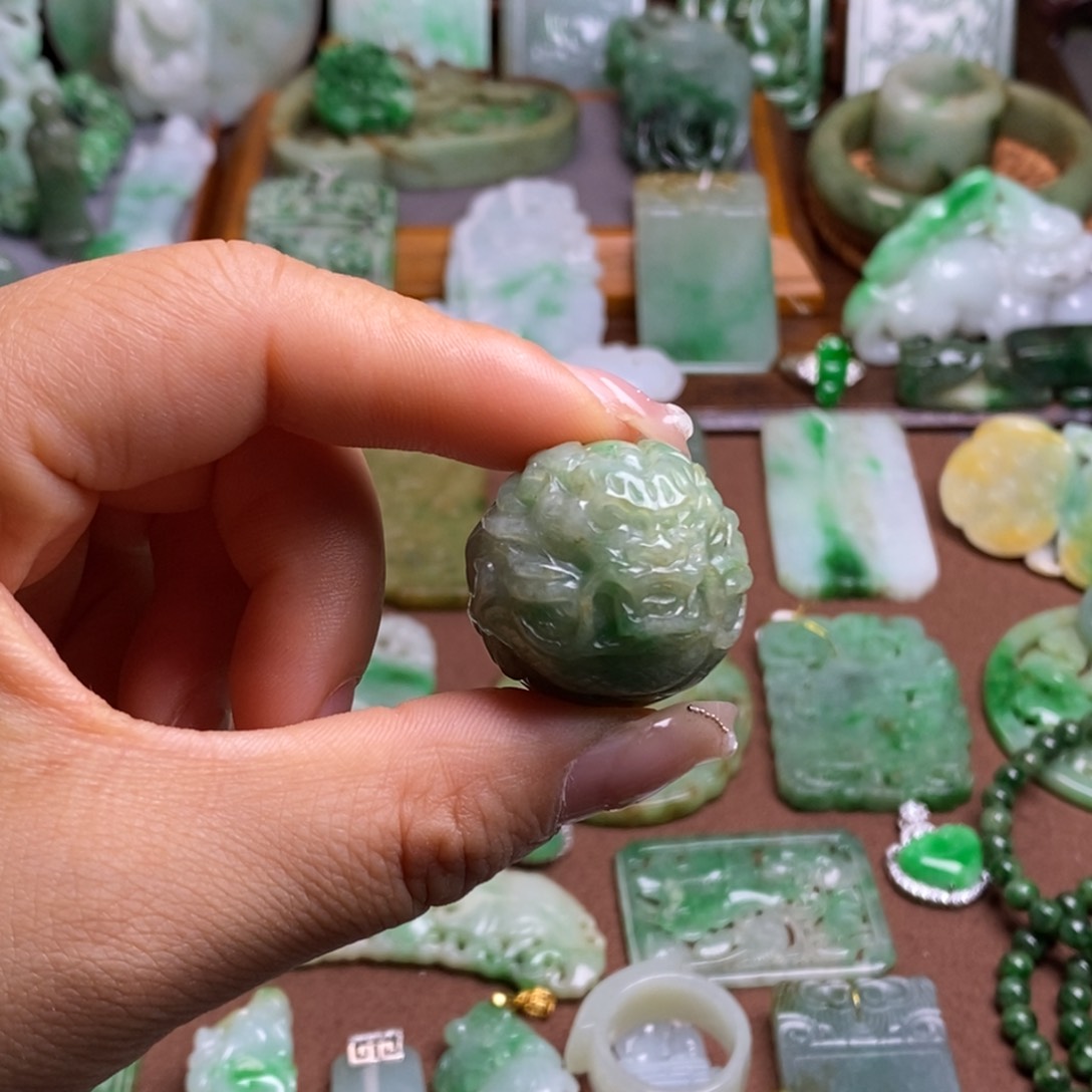 翡翠挂件未镶嵌1111111111111