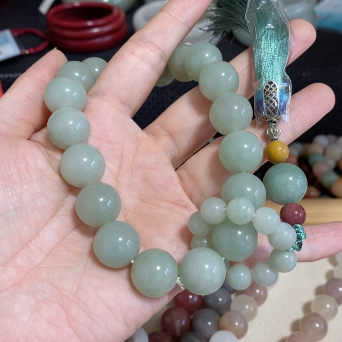 未镶嵌手串石英质玉：*：