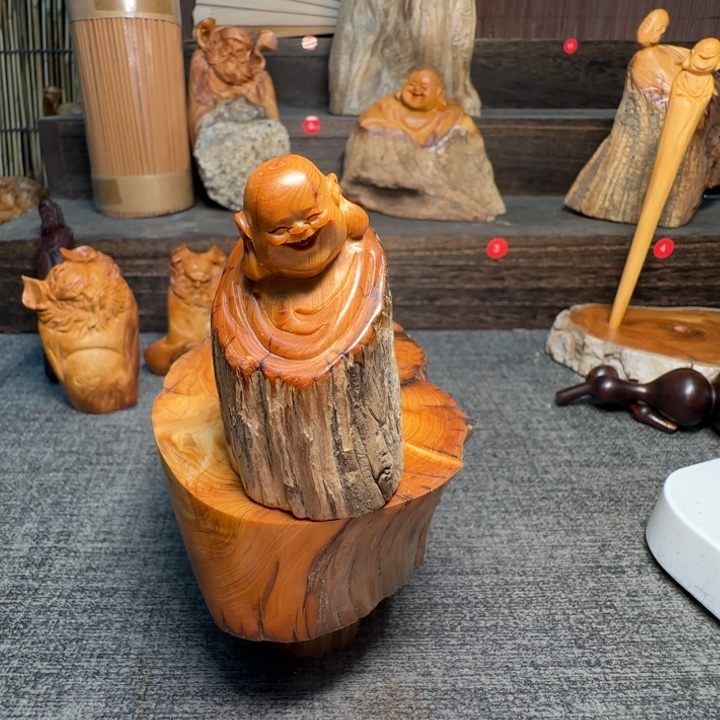 庆***波柏木（崖柏）我也想要这样子