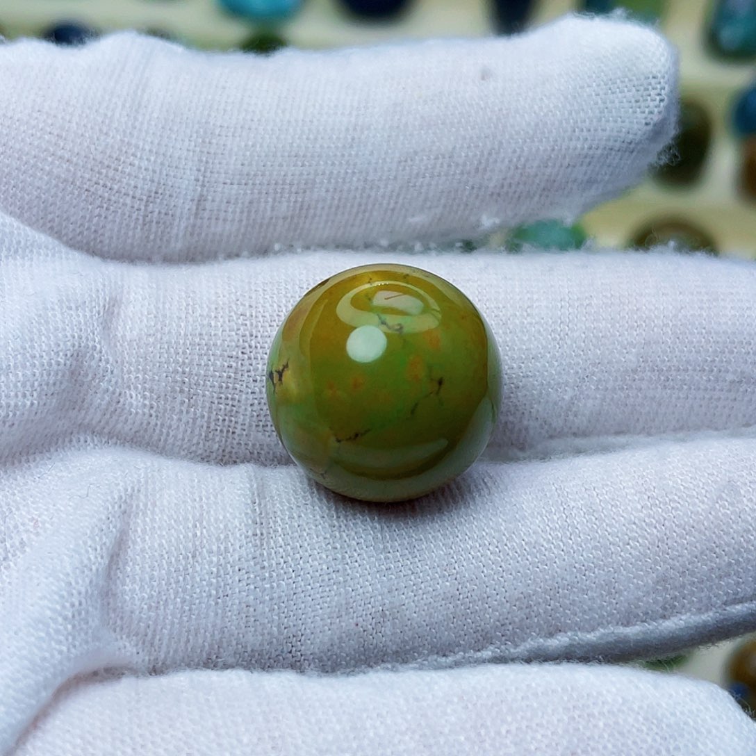 绿松石颈饰未镶嵌