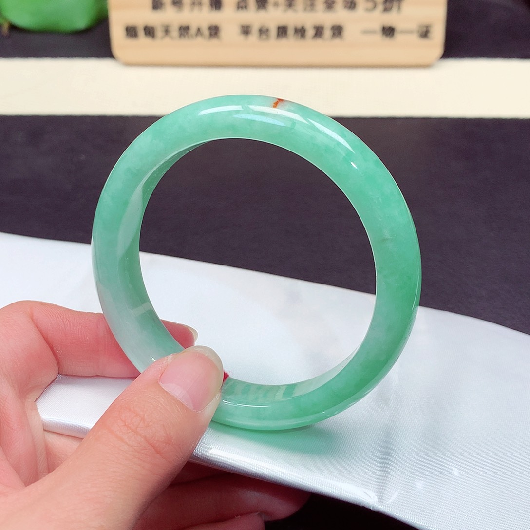 翡翠手镯未镶嵌1199号
