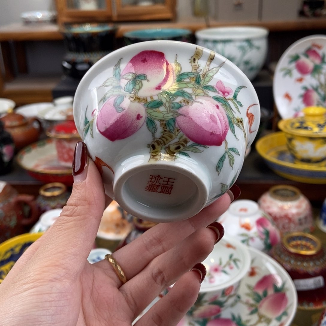 陶瓷艺术家的作品是一种非常