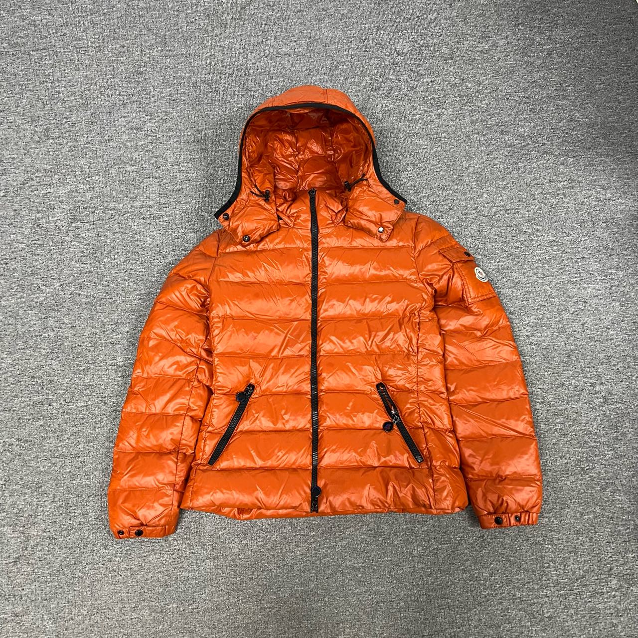 99新 MONCLER 蒙口 bady 羽绒服 1码