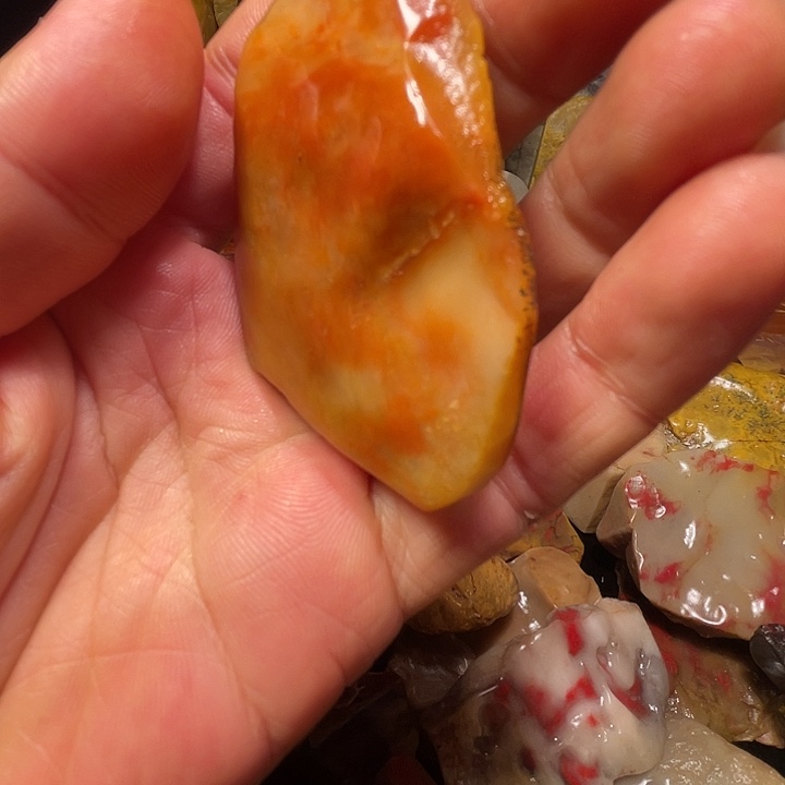 昌化石昌化软玉红田原石