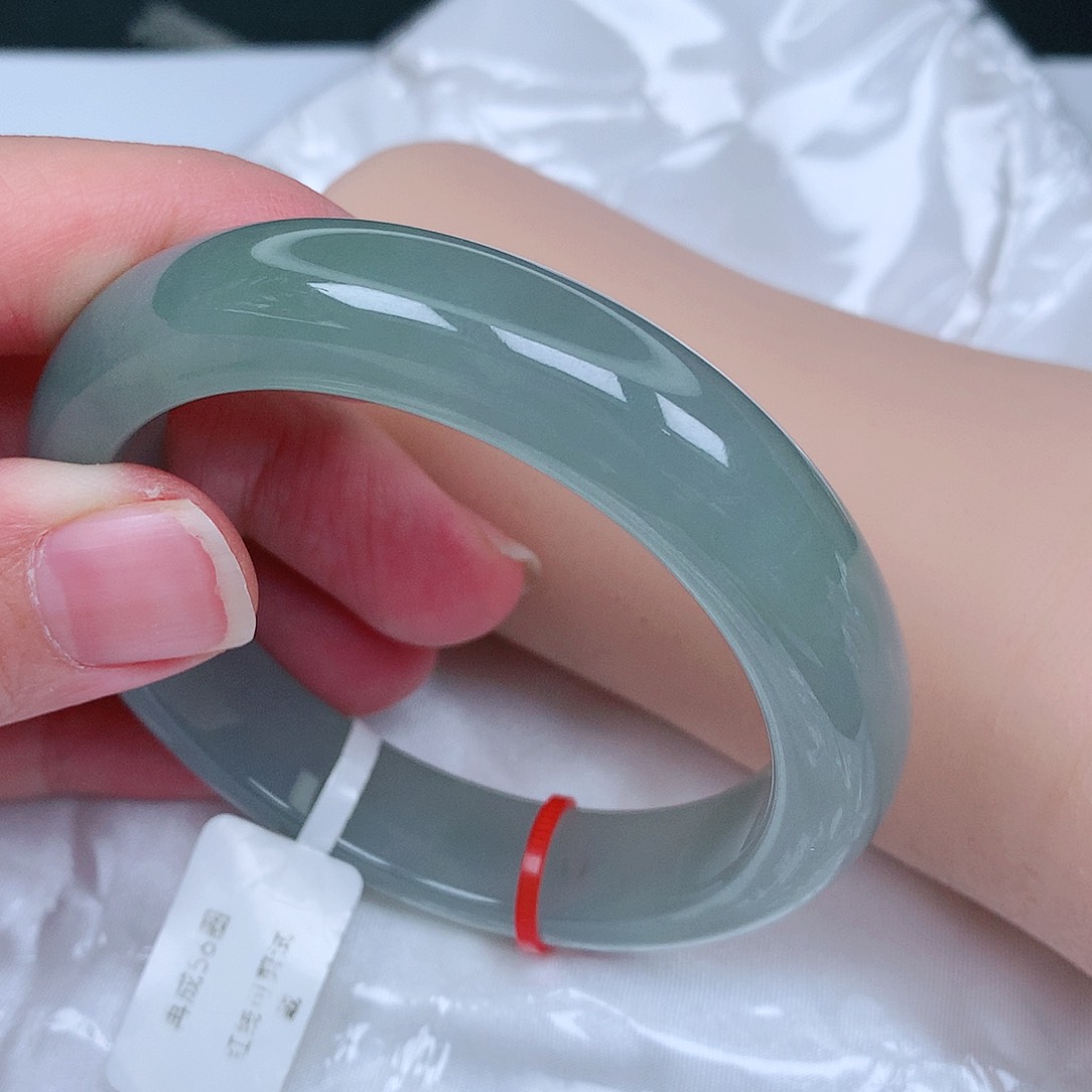 【闪购商品】翡翠手镯未镶嵌，56