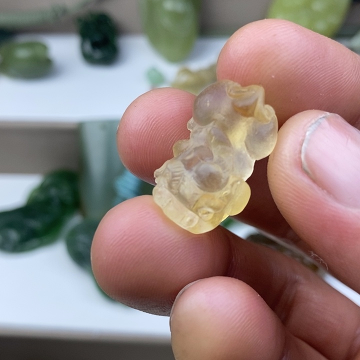 和田玉（糖玉）未镶嵌颈饰