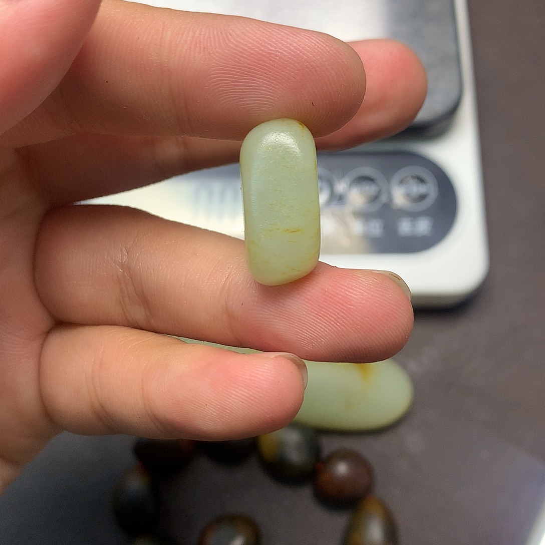 和田玉（糖玉）未镶嵌挂件