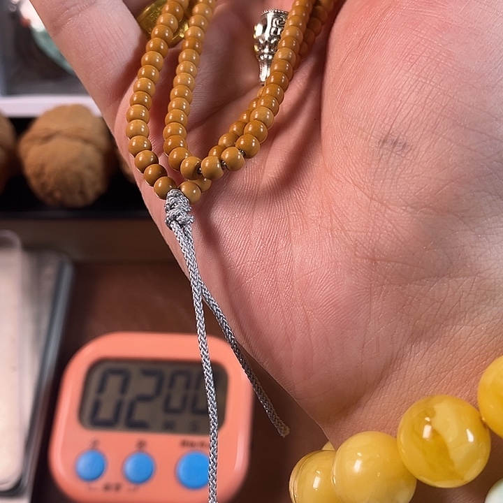 橄榄核吊坠6*核尖脖挂