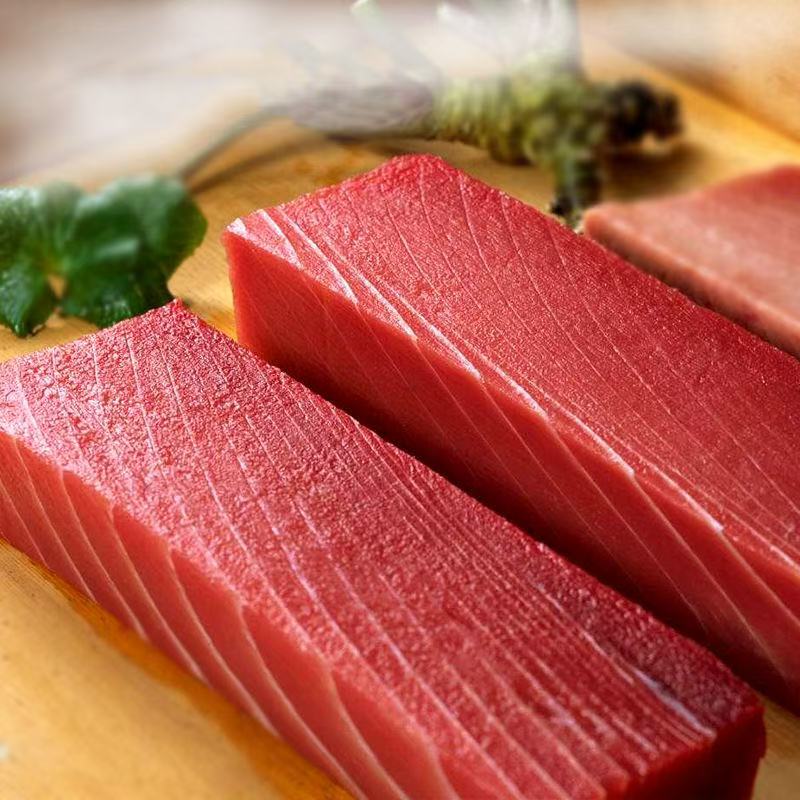 深海金枪鱼大脂块鱼肉刺身料理送芥末生抽