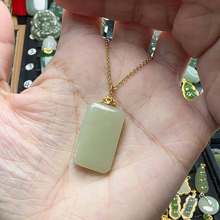 颈饰银S925镶嵌和田玉