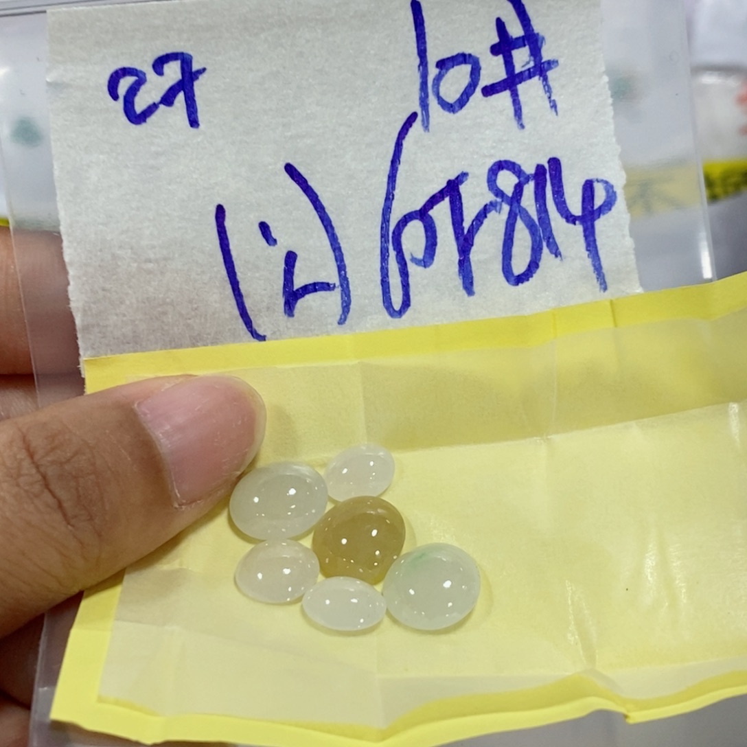 定制翡翠未镶嵌不