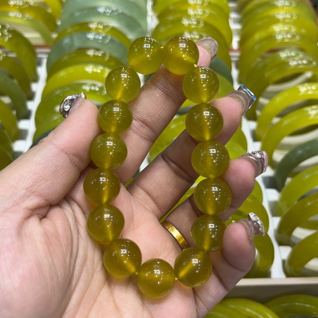 未镶嵌蛇纹石玉手链