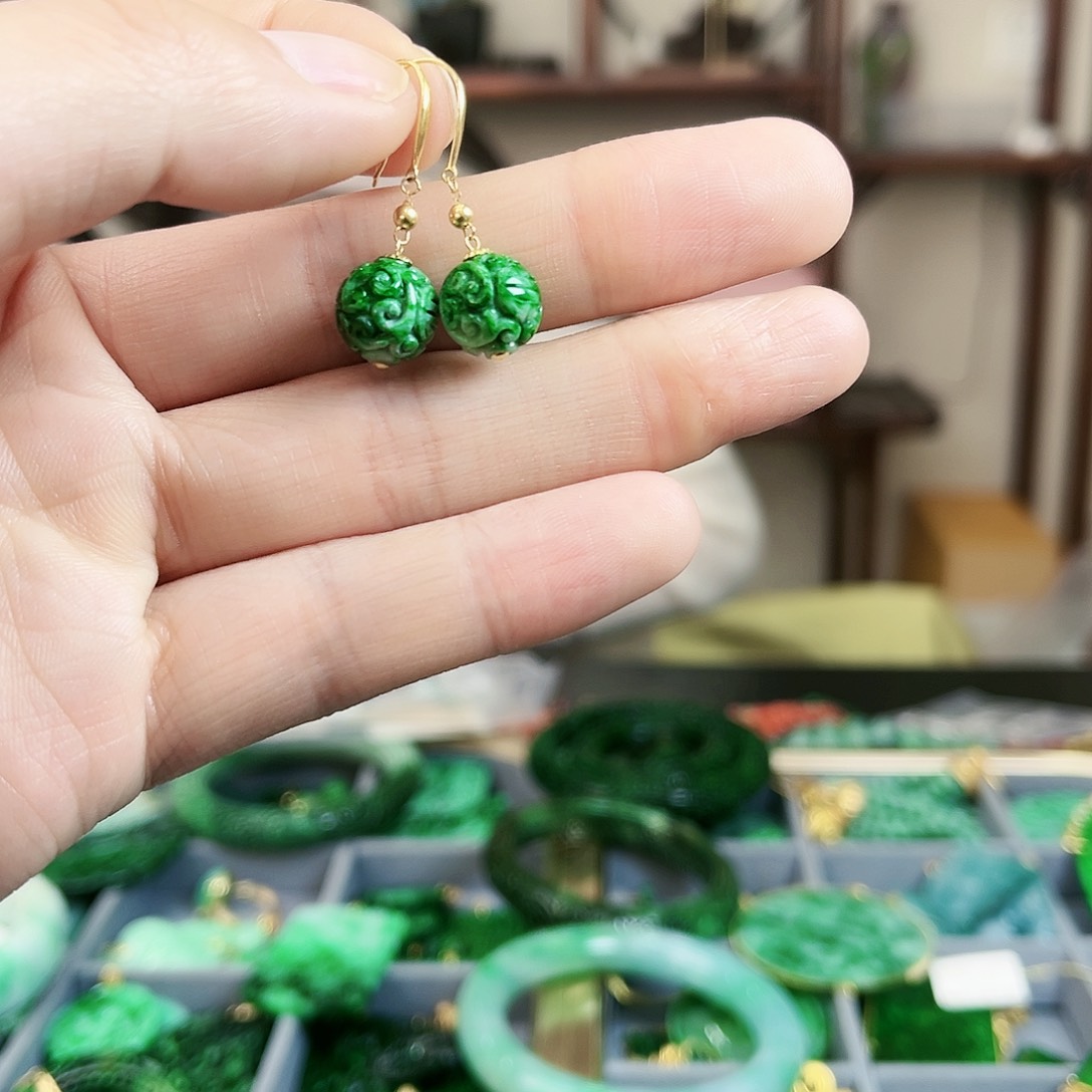 翡翠耳饰18K金镶嵌耳饰