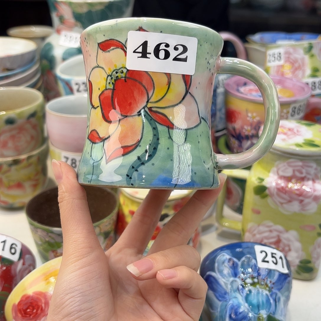 瓷片兔兔好可爱呀打