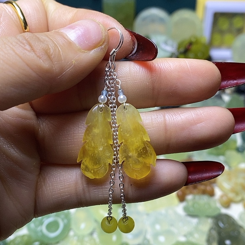 【闪购商品】蛇纹石玉颈饰未镶嵌