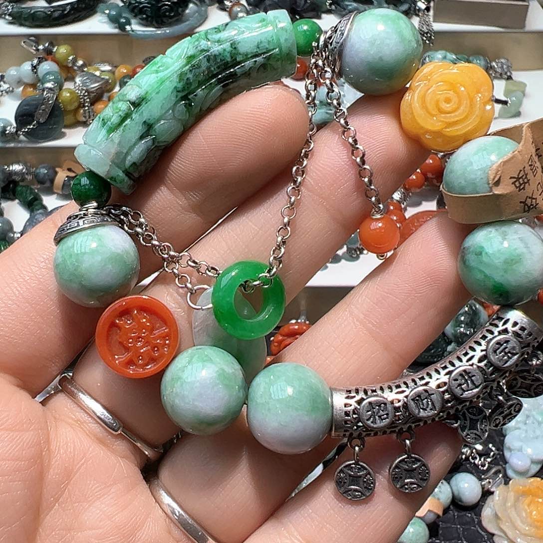 翡翠戒指未镶嵌越***f