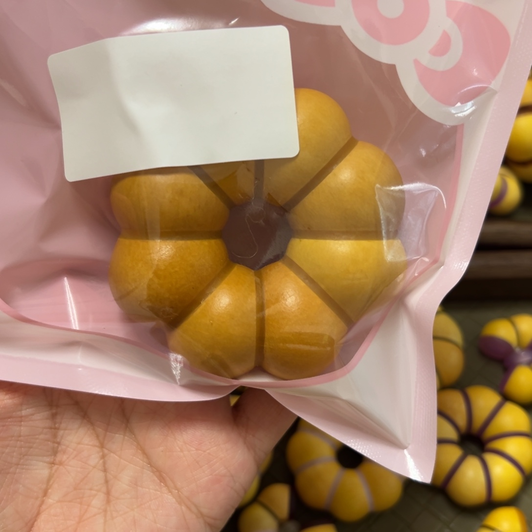 鱼***･葫芦太阳花。。。。。。。。。