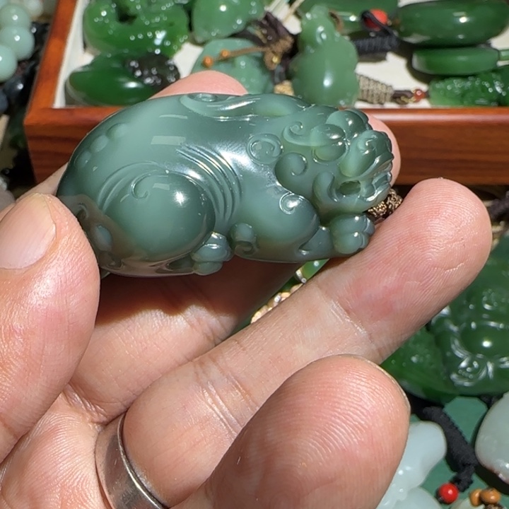 和田玉（碧玉）未镶嵌挂件