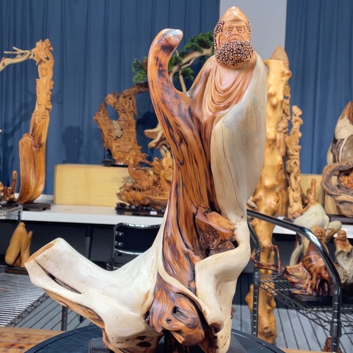 柏木（崖柏）随型摆件