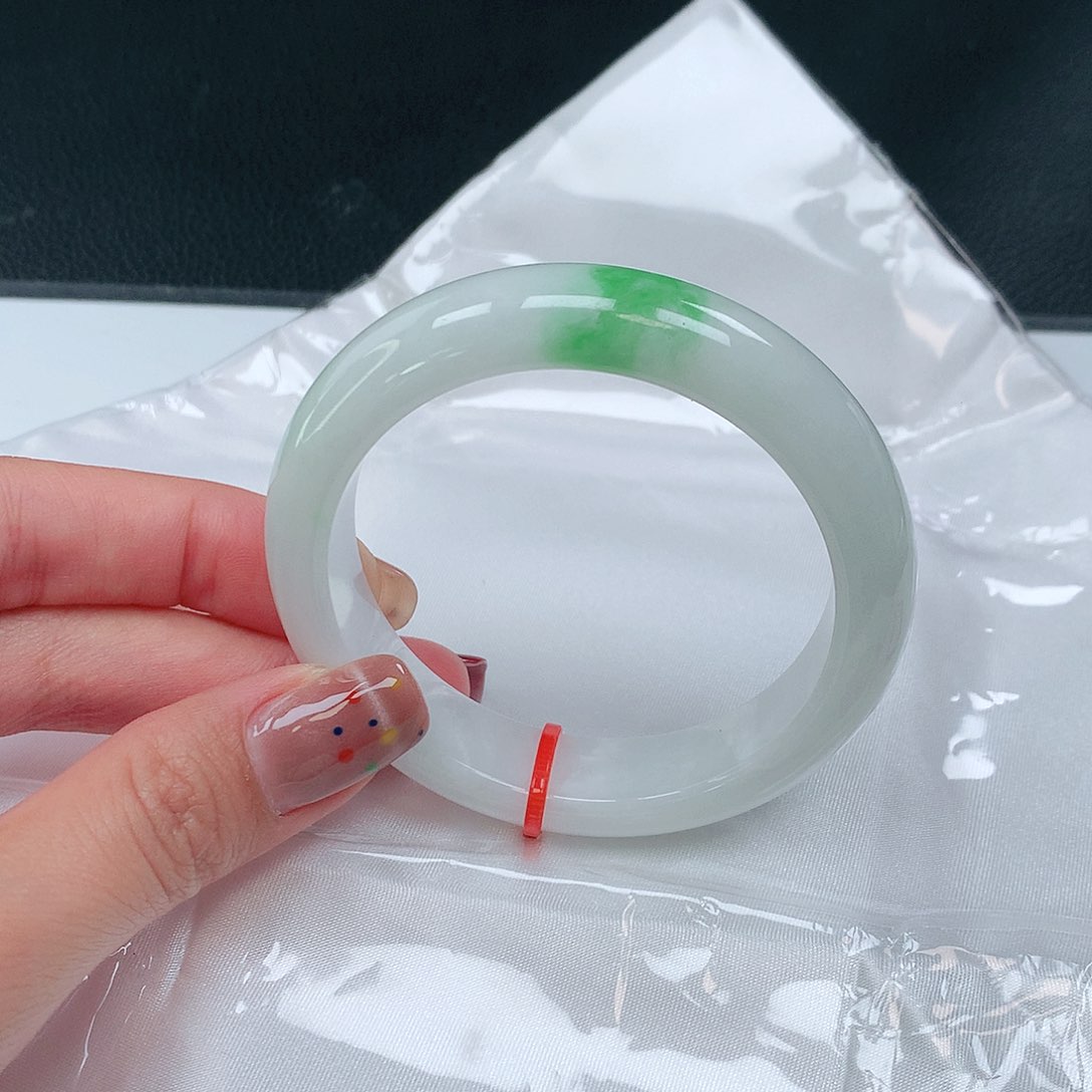 未镶嵌手镯翡翠092