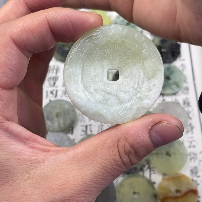 【闪购商品】岫玉颈饰未镶嵌岫玉山鬼花钱吊坠