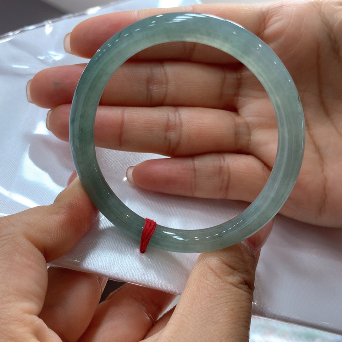 翡翠未镶嵌手镯买断