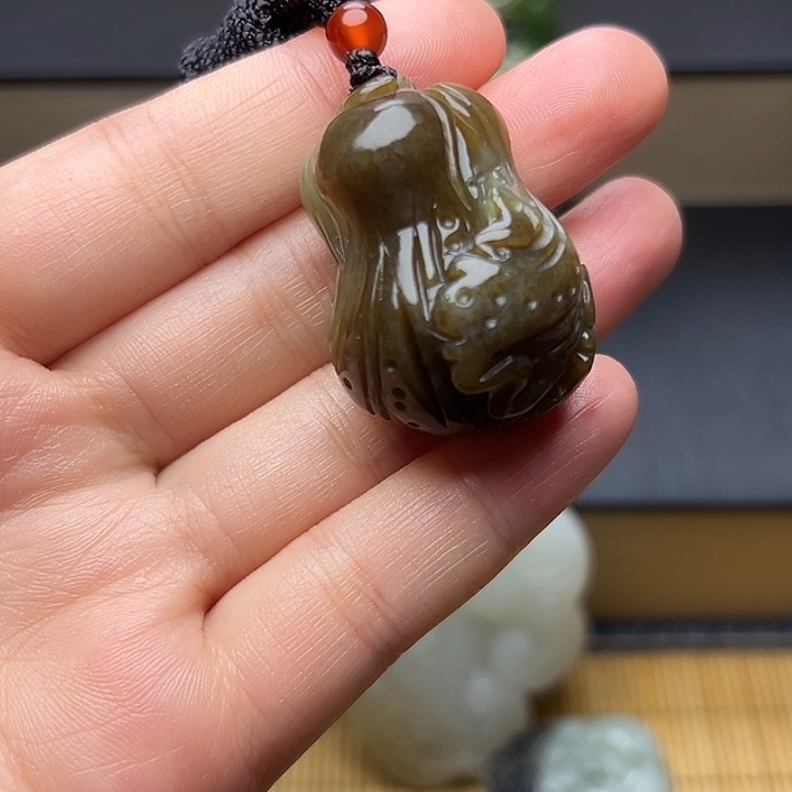 未镶嵌和田玉挂件