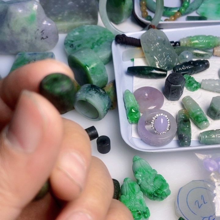 梦***沅翡翠散珠天然翡翠A货挂件