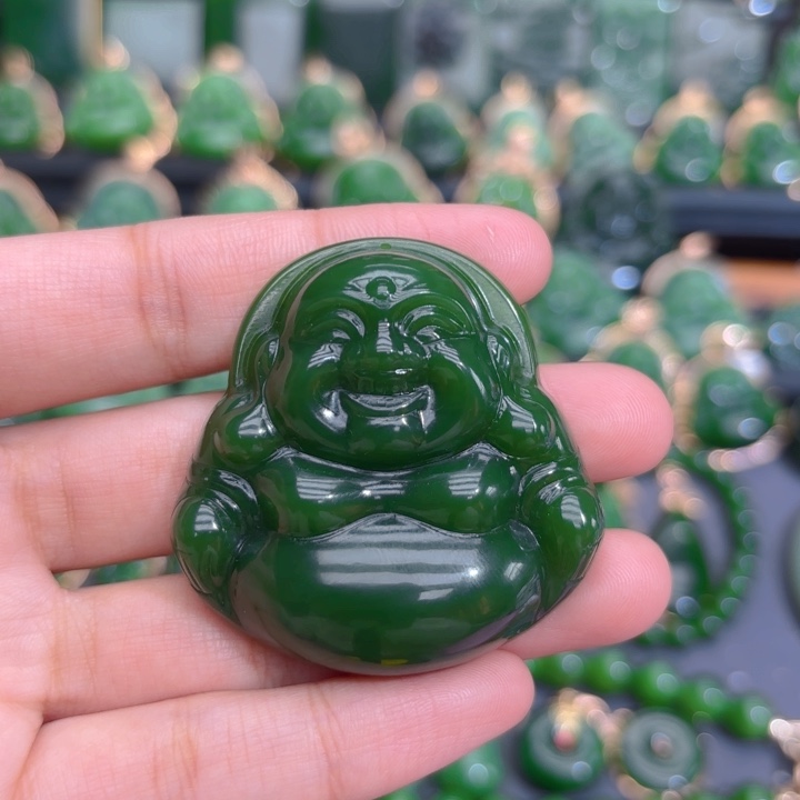 颈饰未镶嵌和田玉（碧玉）特价辣绿47m佛公编绳