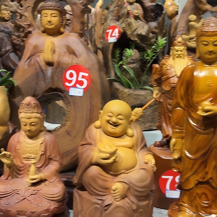香樟木香樟木人物雕刻摆件
