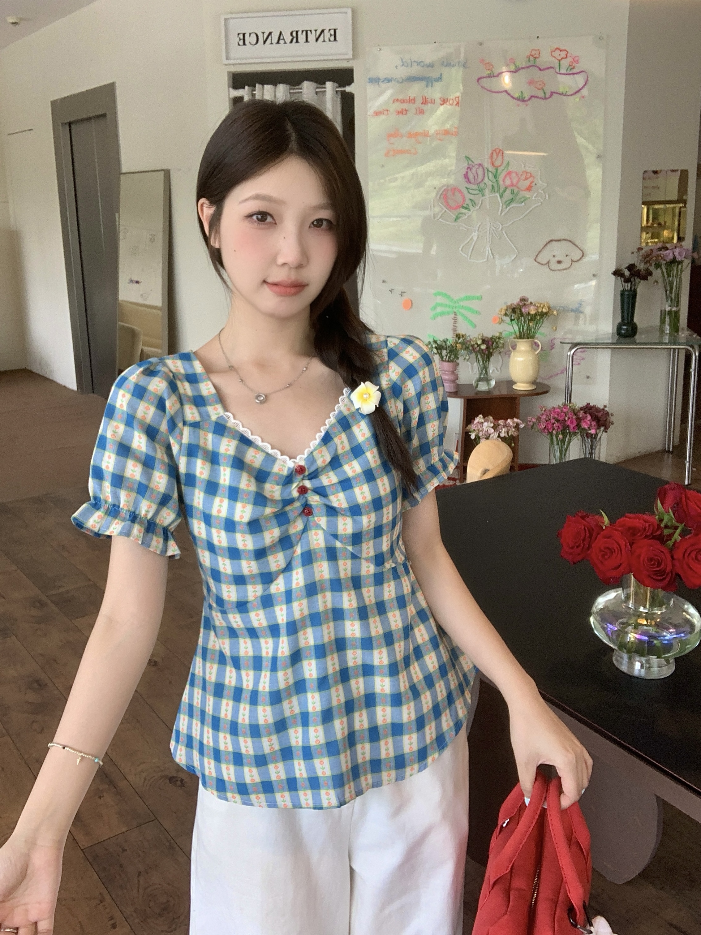 夏季新款设计感格子短袖衬衫女收腰遮肉显瘦上衣