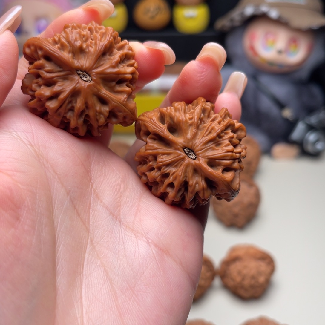 真***玩把件文玩核桃秦闷4A014