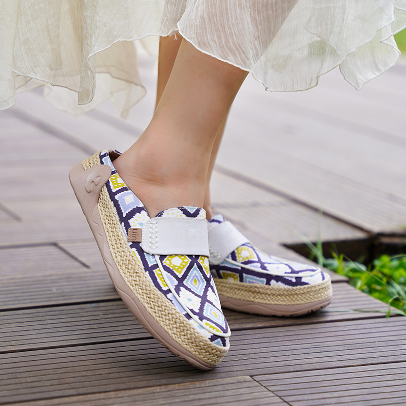 uin彩绘旅行鞋马贝拉7麻底包头半拖度假休闲透气帆布旅游鞋女款