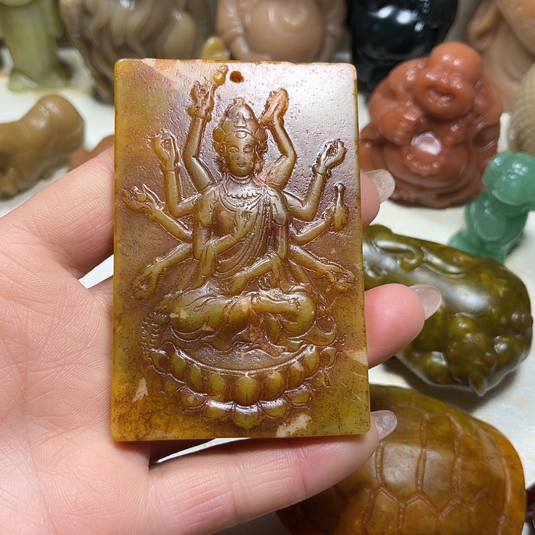 白玉菩提吊坠白玉菩提吊坠