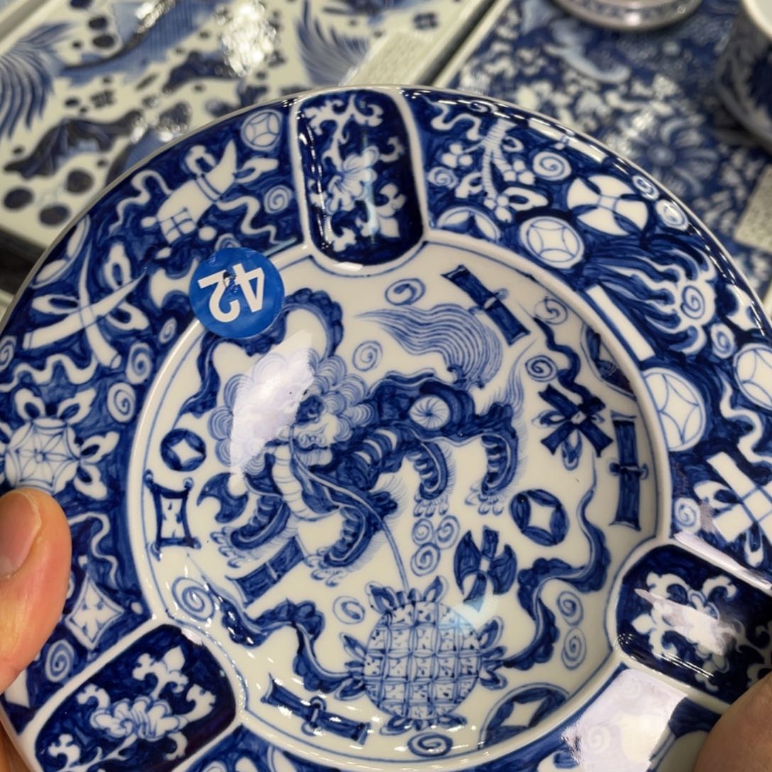 景德镇陶瓷手工手绘