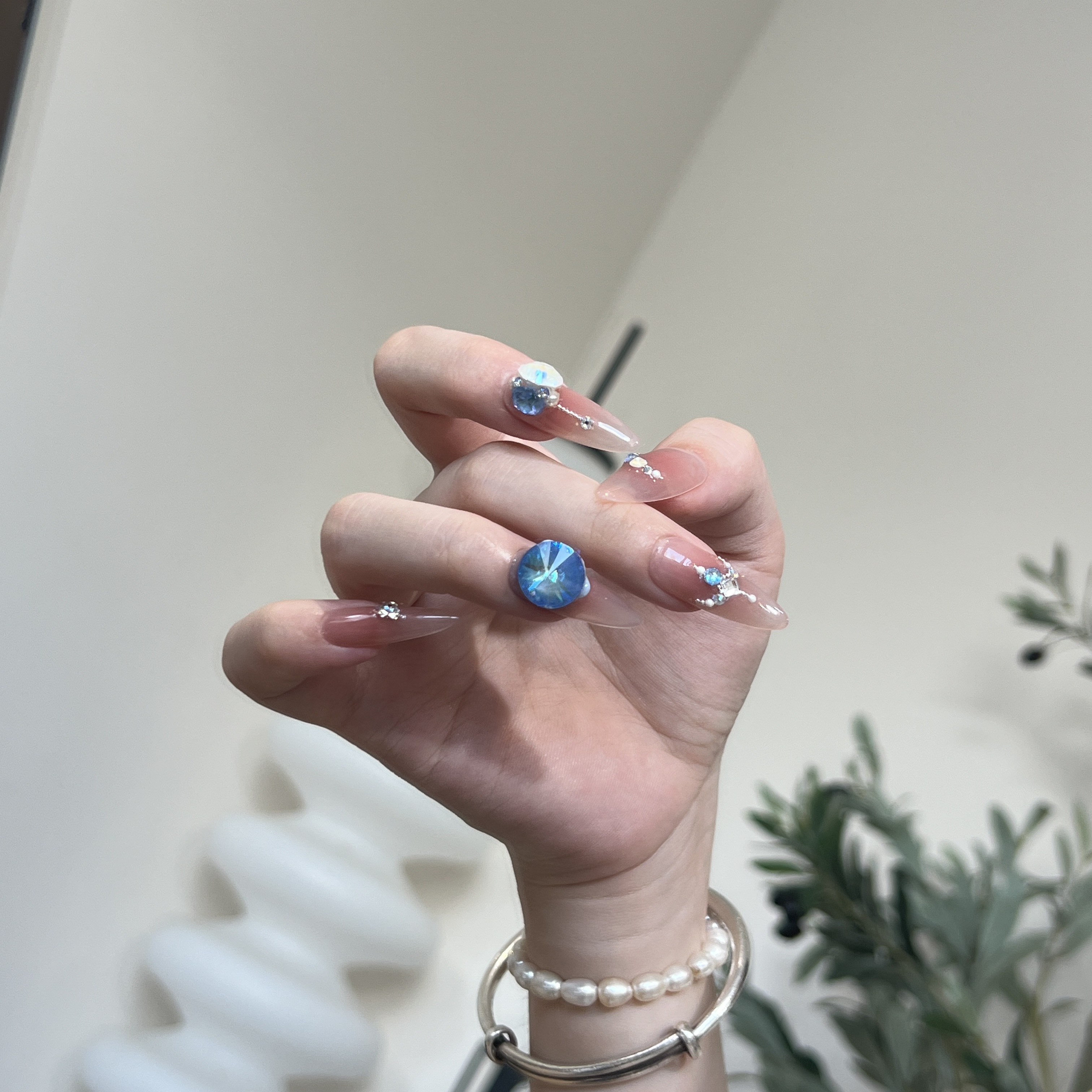 本宫指义【i67/施华】穿戴甲 底色：素蔻