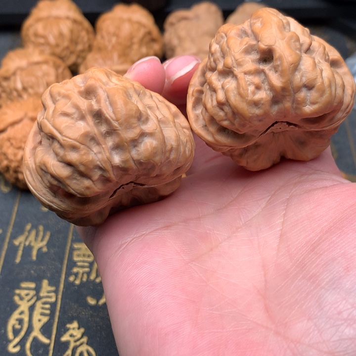 文玩核桃吊坠核桃