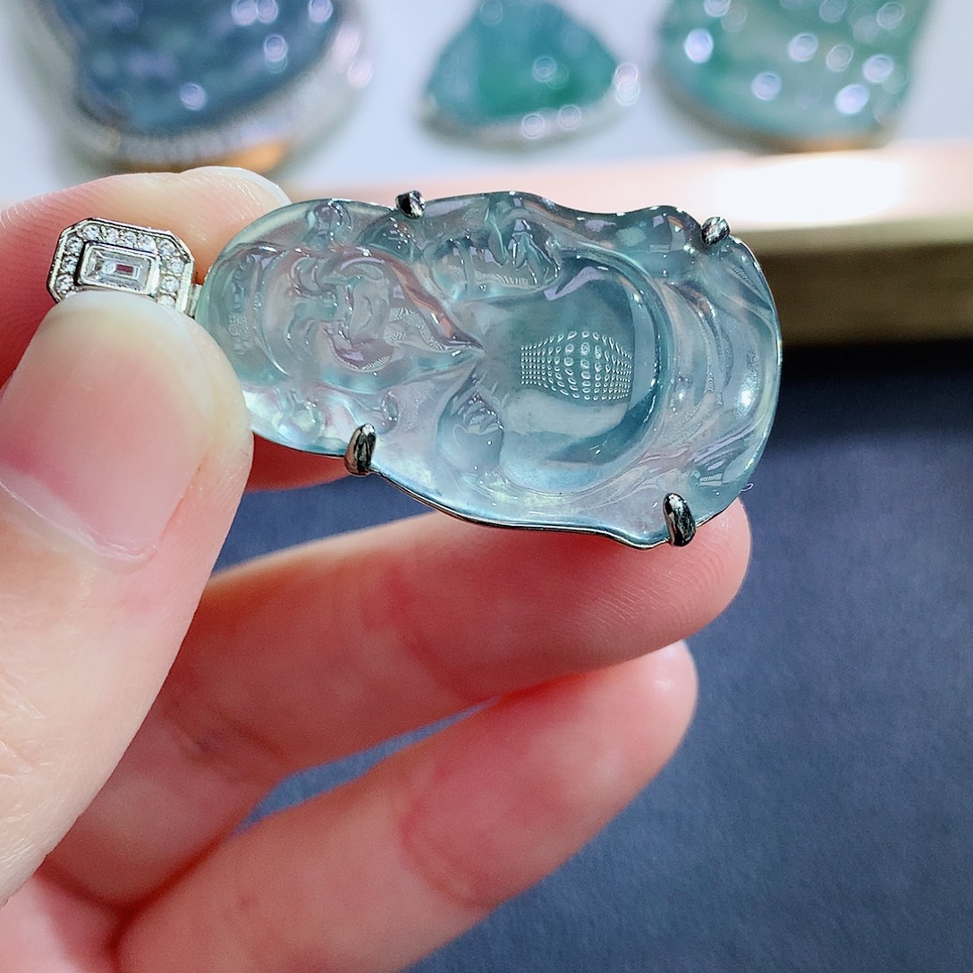 翡翠未镶嵌颈饰翡翠