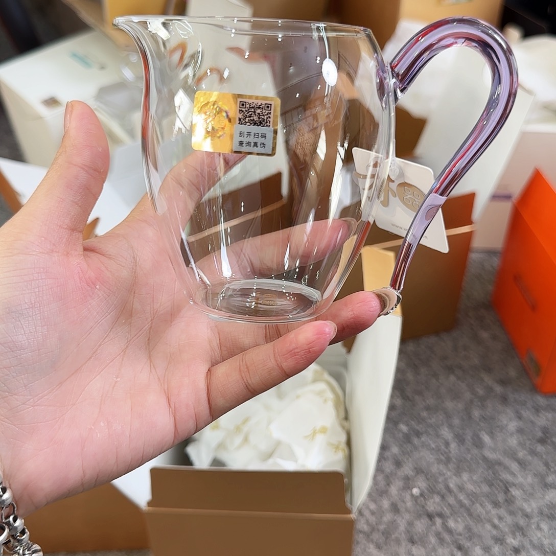 禾器浅紫色怡然公道杯