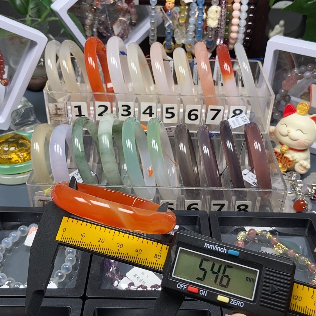 玛瑙/玉髓手镯未镶嵌4