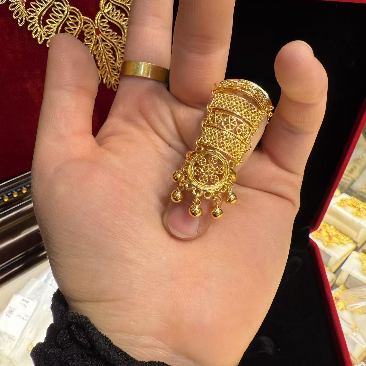 合金亚克力戒指 女款戒指时尚古法