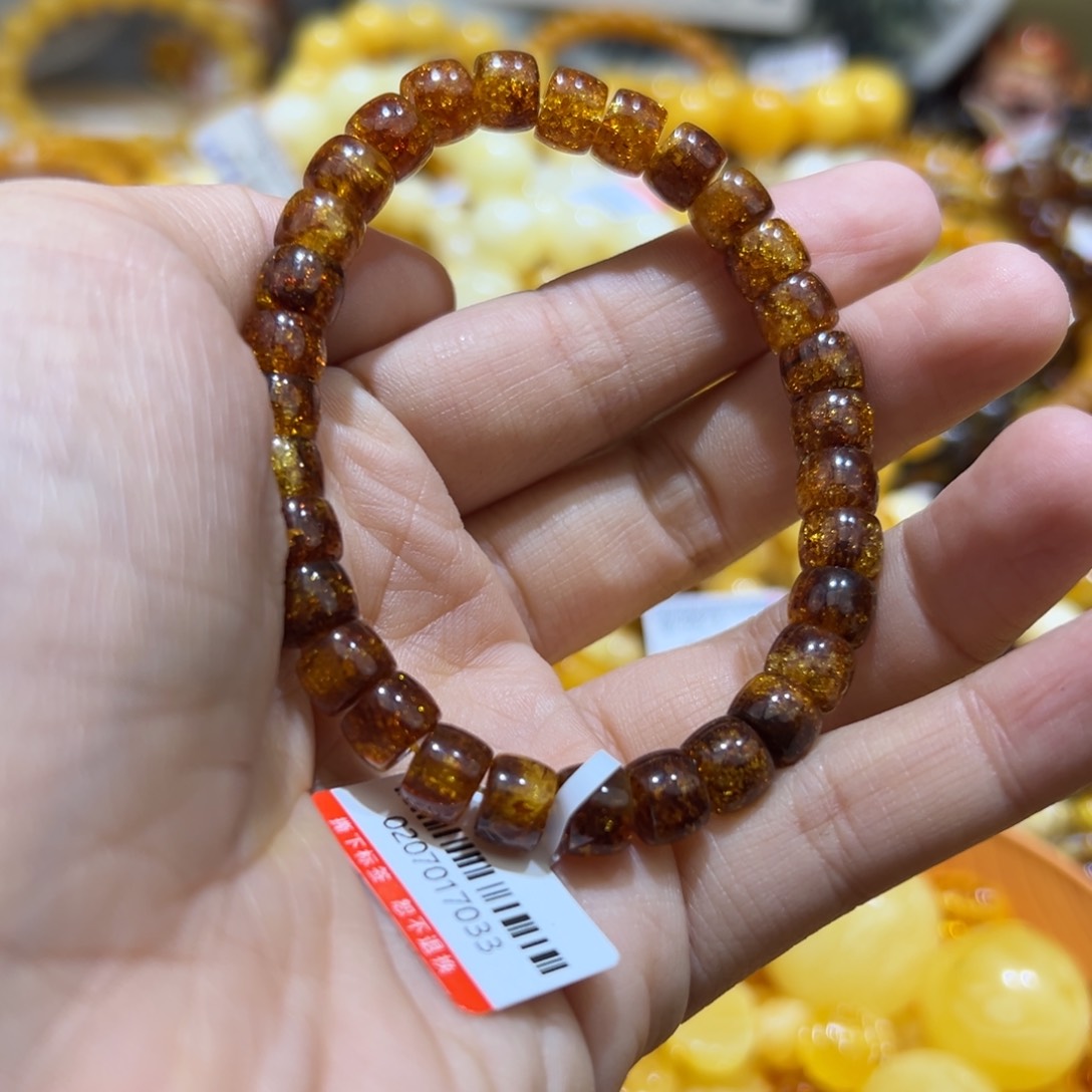 琥珀珠宝奇石未镶嵌