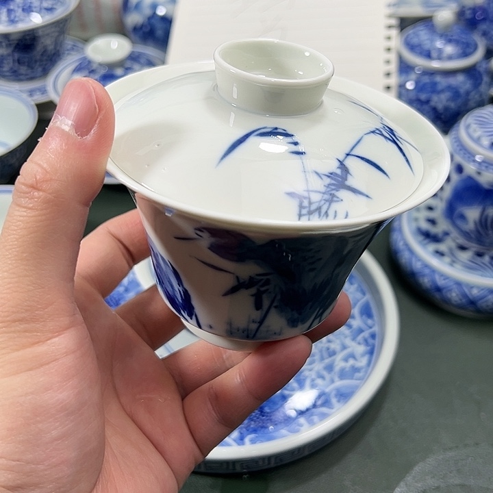 微瑕柴窑国画花鸟大两才