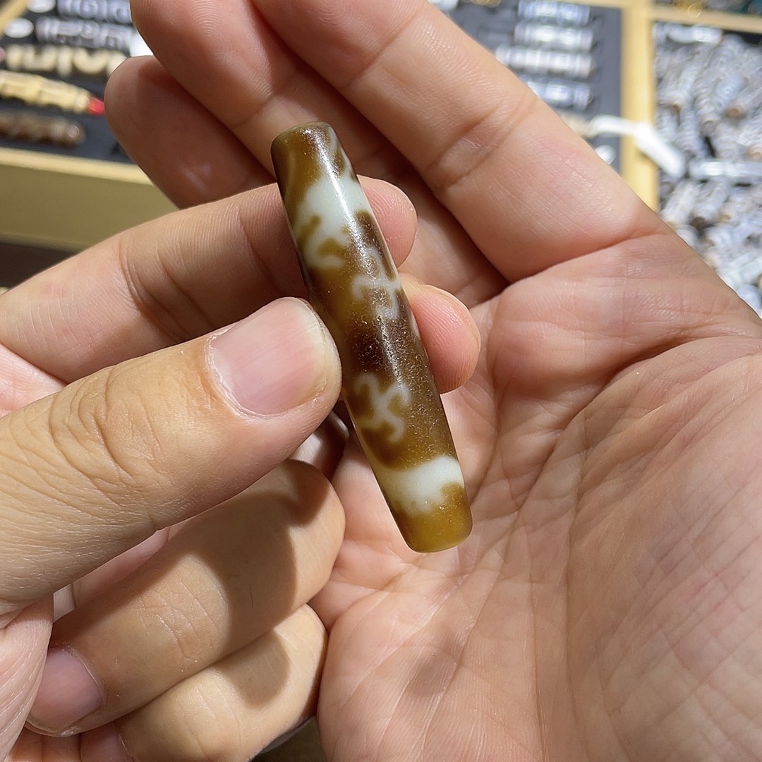 未镶嵌颈饰玛瑙/玉髓