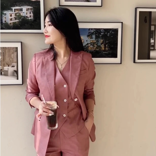 臻韩美2025爆款胭脂粉色九分裤三件套