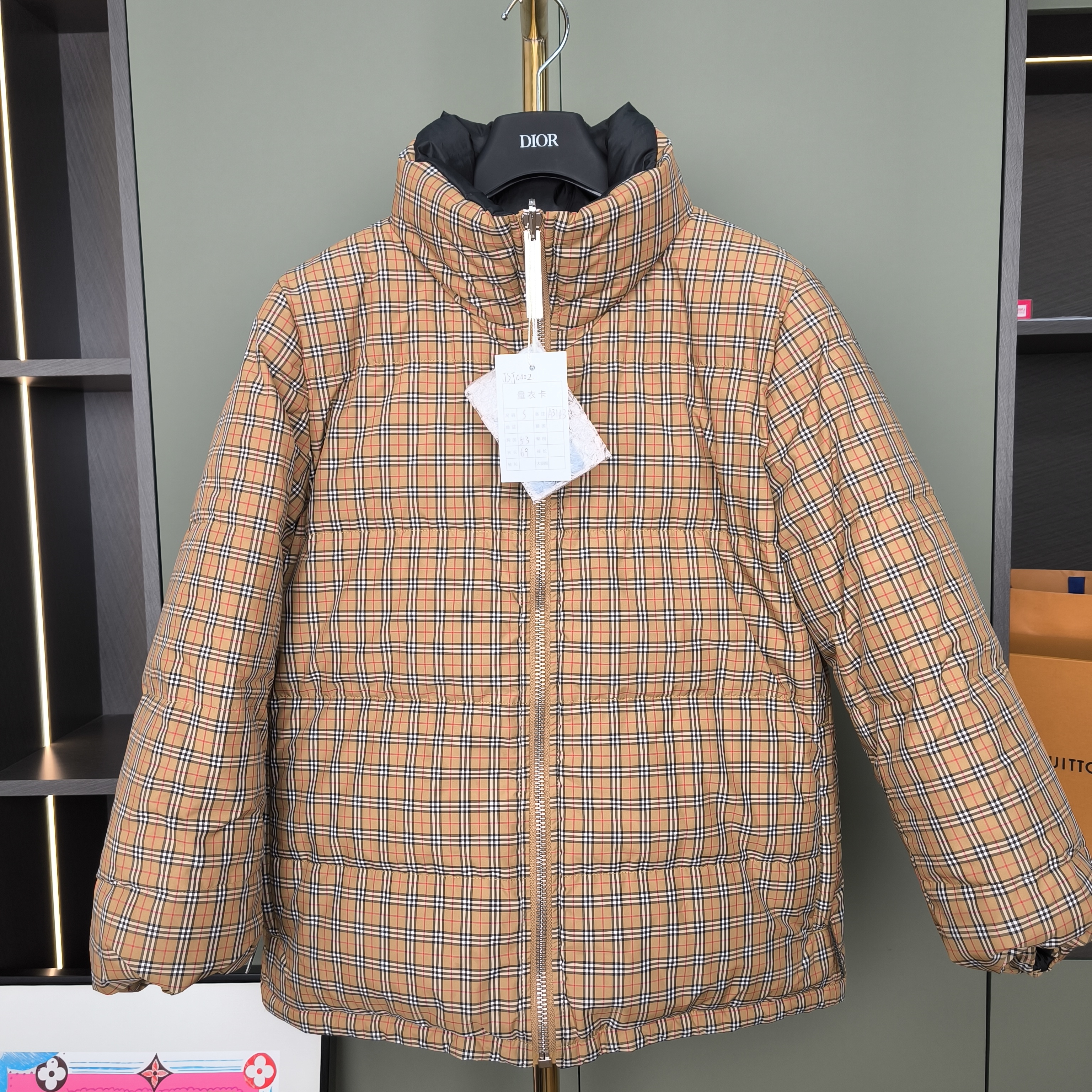 99新 BURBERRY/博柏利 JSJ0002／99新／S码／双面外套羽绒服 古典黄
